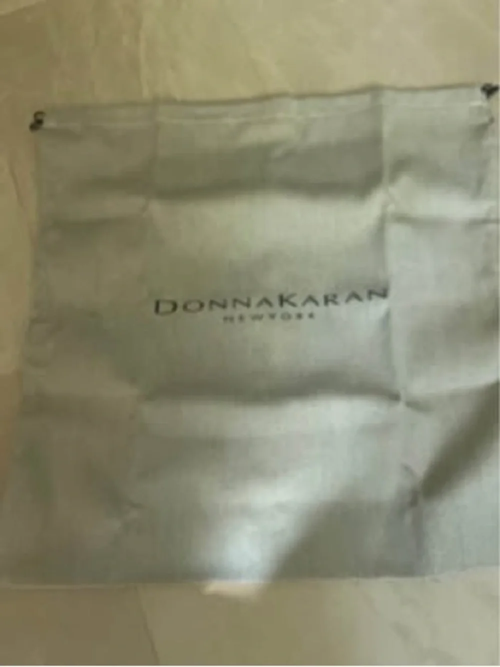 Elegant White Hobo Shoulder Bag - Contemporary Everyday Carry